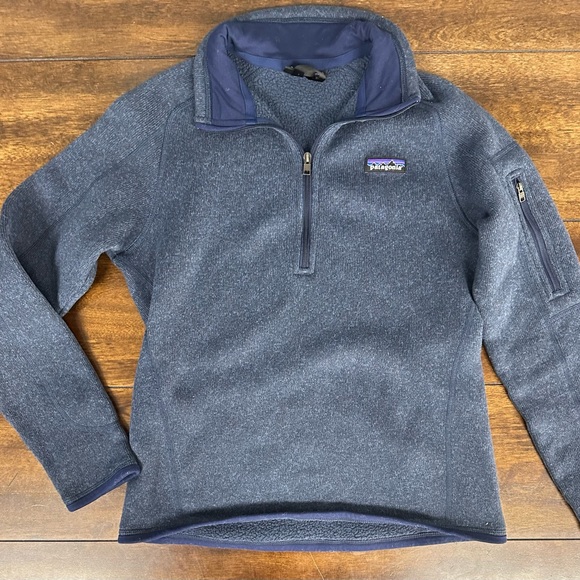Patagonia Tops - Patagonia Sweater great condition size small